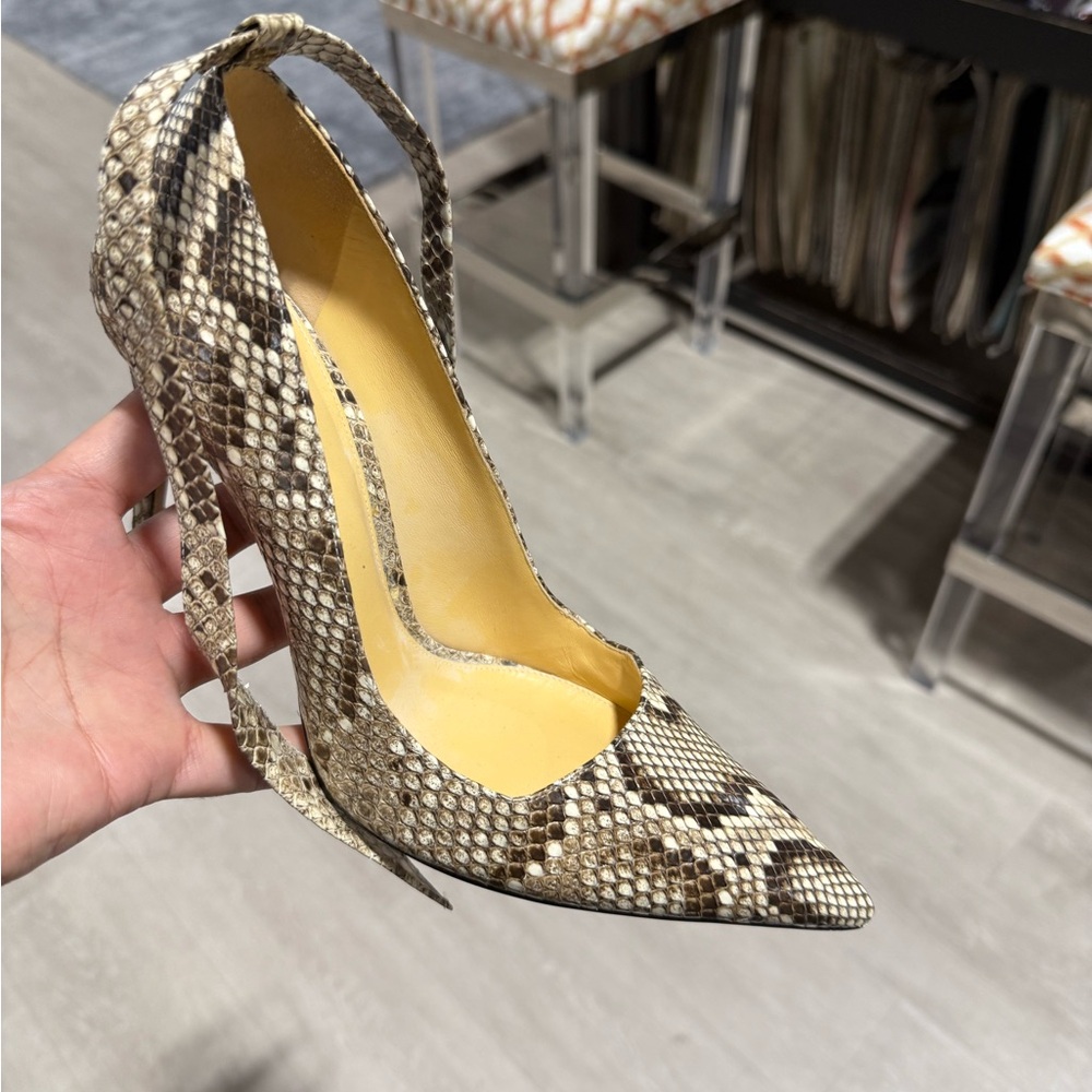 Alexandre Birman Beige Snakeskin Heels